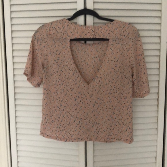 Blouse with open back - Picture 3 of 3